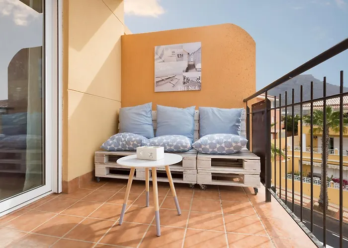 Adeje With Pool, Sea View And Free Wifi Διαμέρισμα *